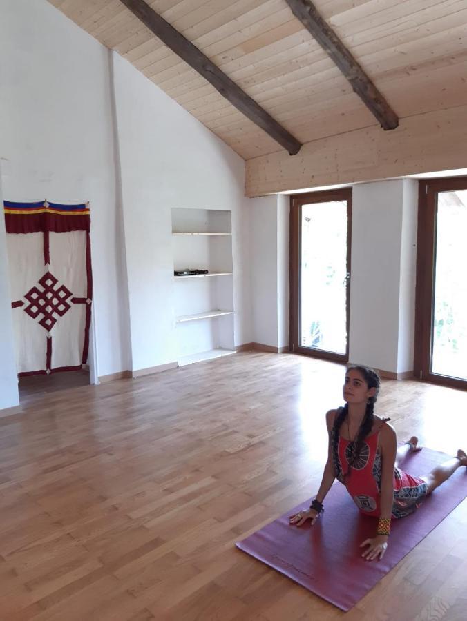 Amrita Rosa Hotel Castellamonte ภายนอก รูปภาพ