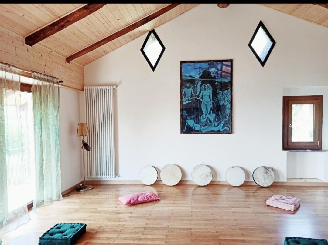 Amrita Rosa Hotel Castellamonte ภายนอก รูปภาพ